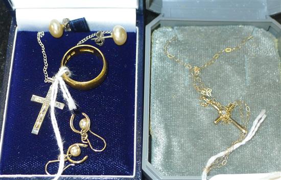 22ct gold wedding band, gold cross on chain, silver cross and two pairs of earrings